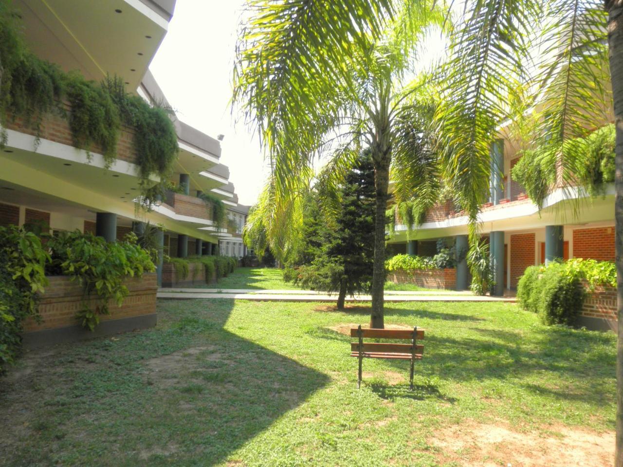 Catange Hotel Charata Buitenkant foto